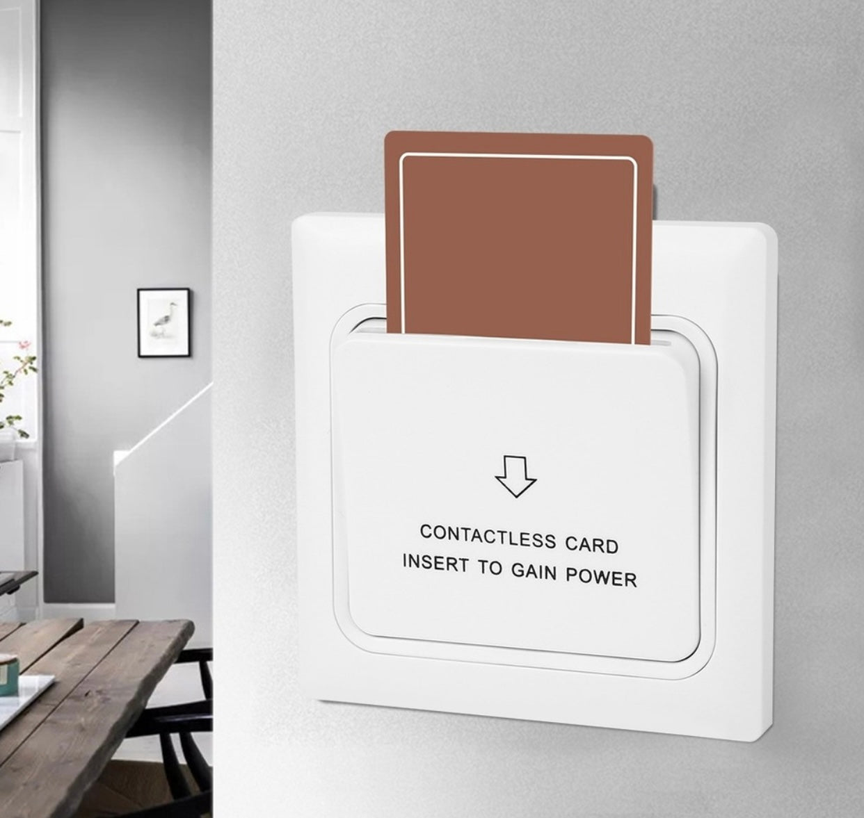 INTERRUPTOR DE AHORRO DE ENERGÍA PARA HOTELES Y AIRBNB